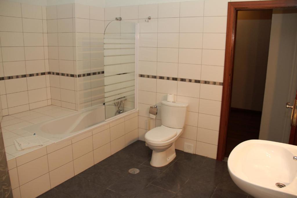Bed and Breakfast Residencial Parque Celorico Da Beira Zewnętrze zdjęcie
