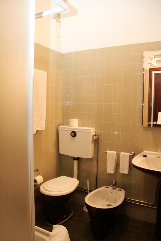 Bed and Breakfast Residencial Parque Celorico Da Beira Zewnętrze zdjęcie